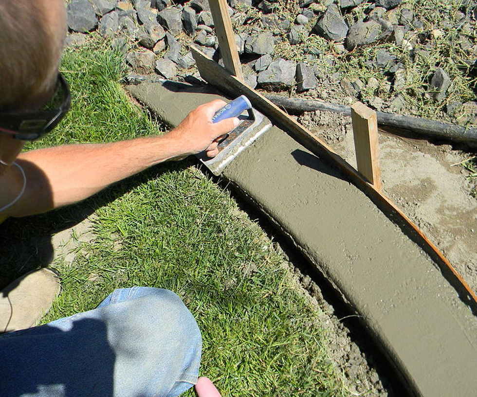 DIY Outdoor Projects On A Budget DIY Outdoor Projects On A Budget